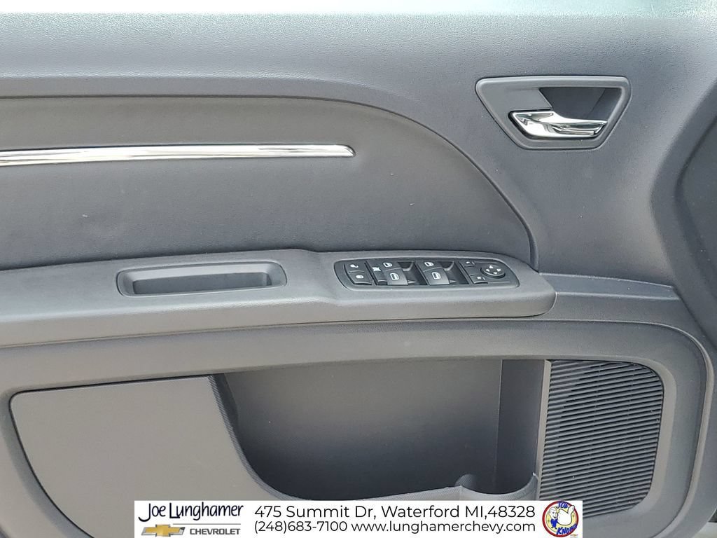Used 2010 Dodge Journey R/T w/ Navigation & Sound Group I FWD image 23