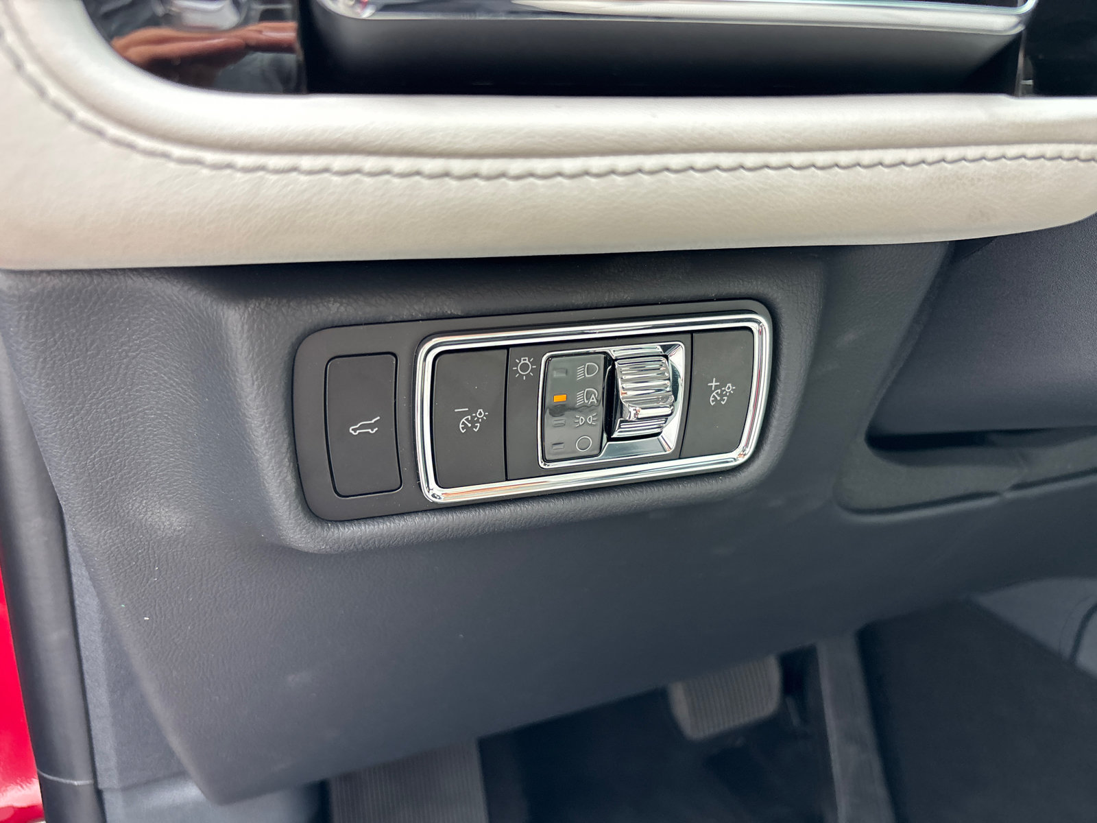 New 2026 Lincoln Aviator AWD image 14