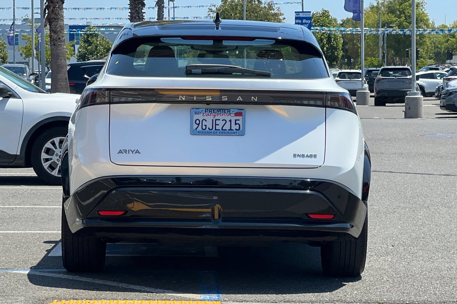 Certified 2023 Nissan Ariya FWD image 5