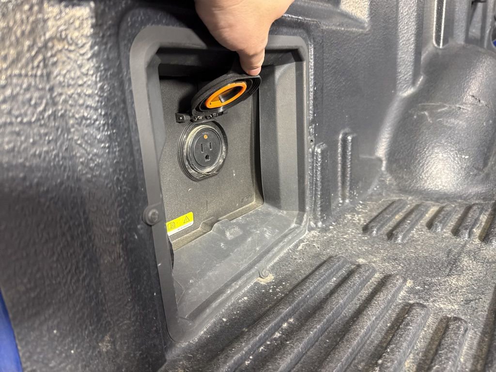 Used 2023 Ford F150 XLT w/ Equipment Group 302A High image 9