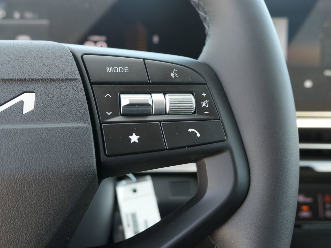 New 2026 Kia Sportage EX image 15