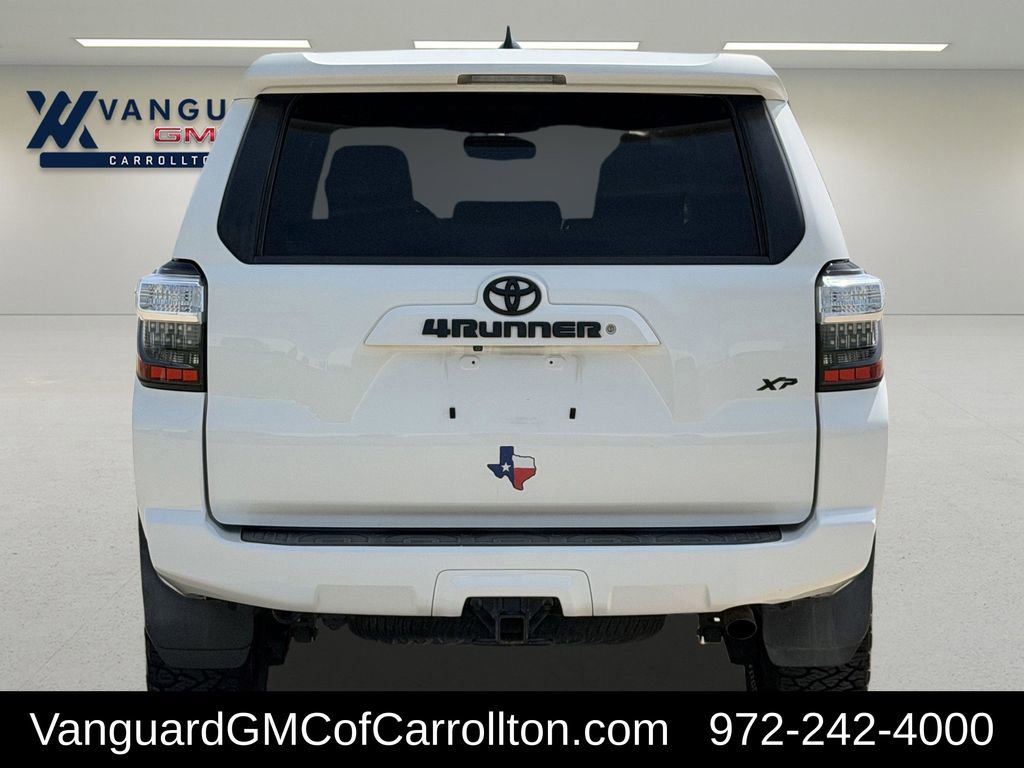 Used 2018 Toyota 4Runner SR5 Premium AWD/4WD image 8