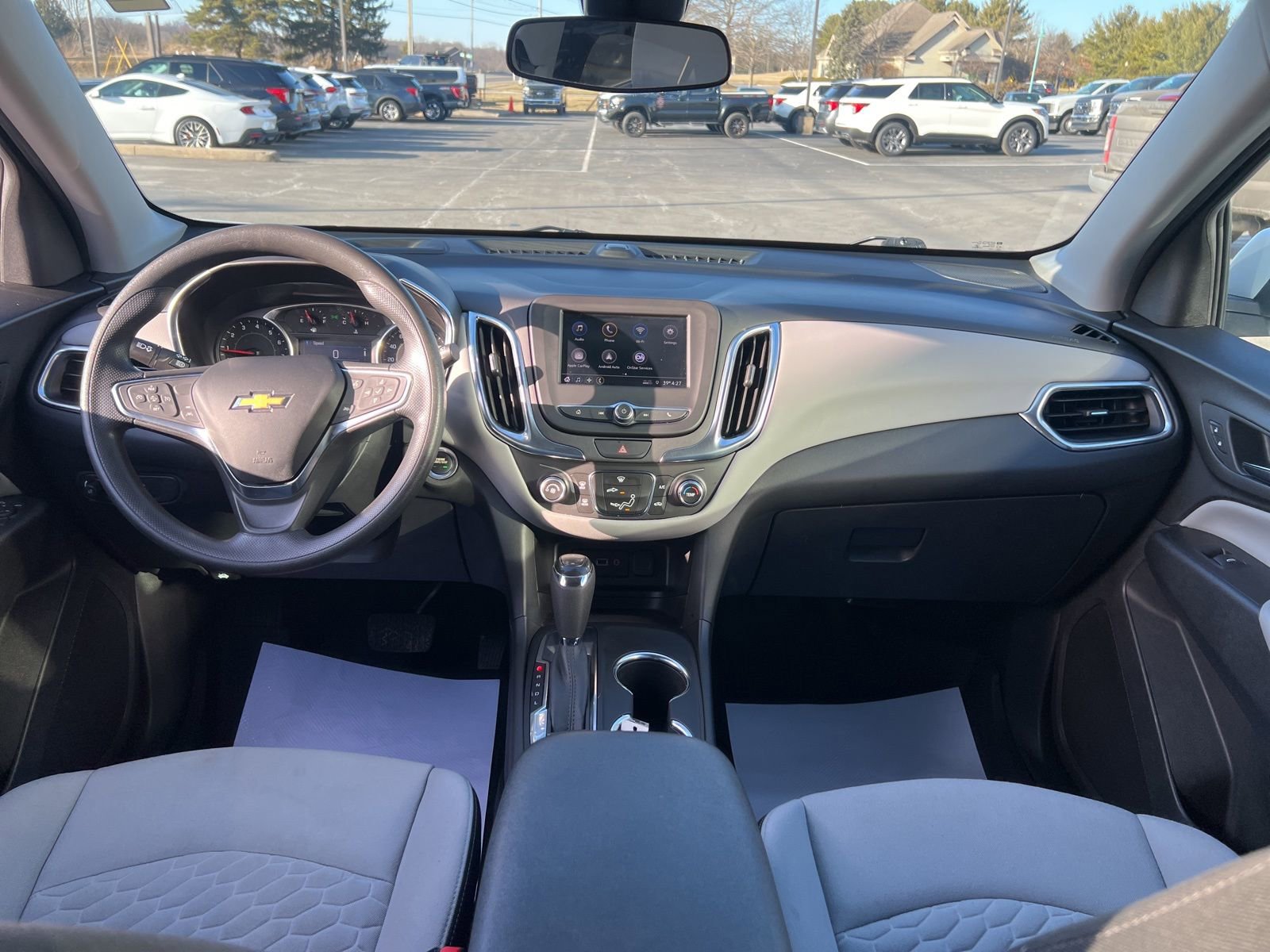 Used 2021 Chevrolet Equinox LT FWD image 23