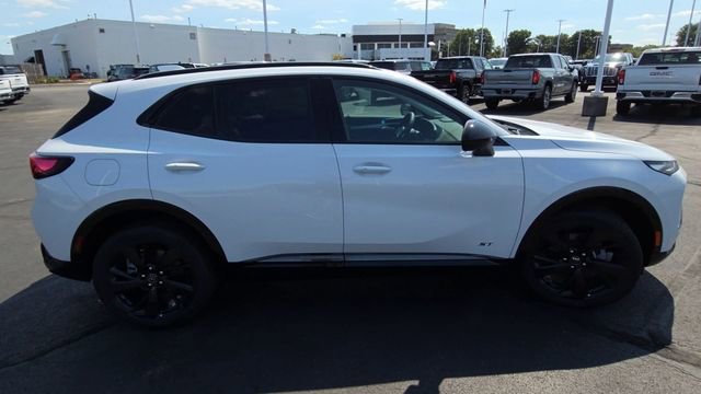 New 2025 Buick Envision Sport Touring image 9