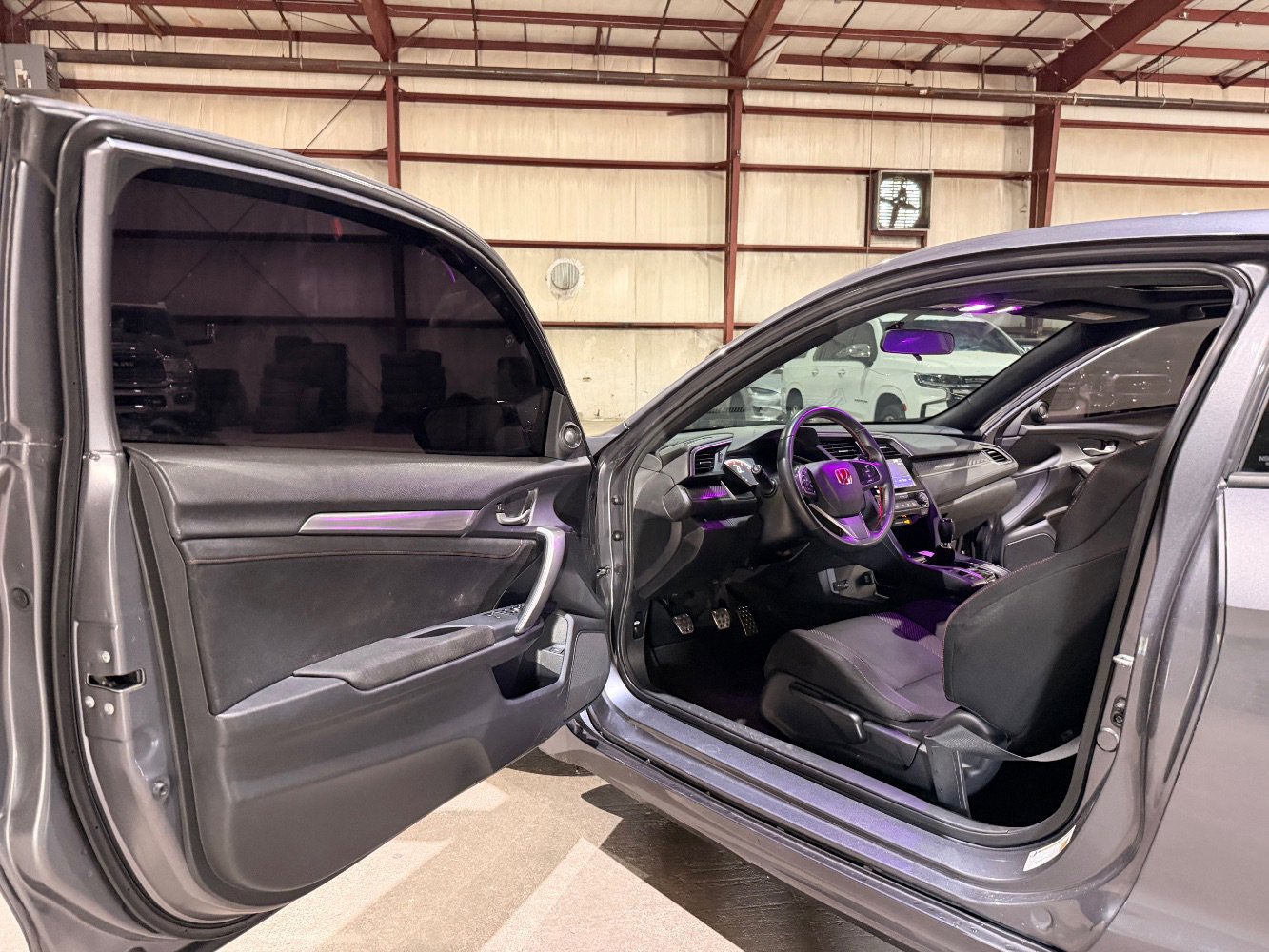 Used 2018 Honda Civic Si image 12