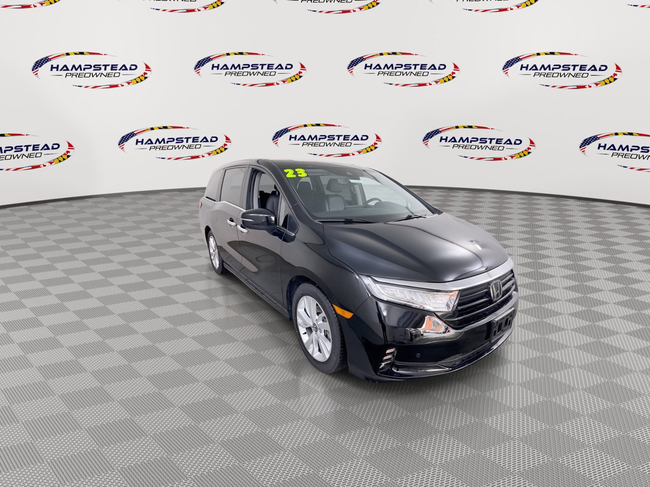 Used 2023 Honda Odyssey Touring image 2