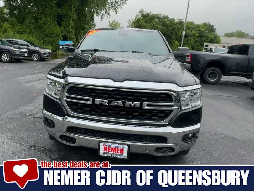 Used 2023 RAM 1500 Big Horn AWD/4WD image 3