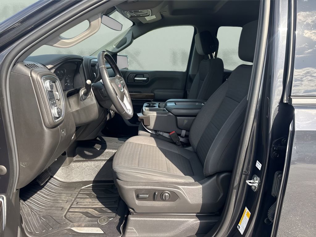 Used 2020 GMC Sierra 1500 Elevation w/ Elevation Value Package RWD image 9