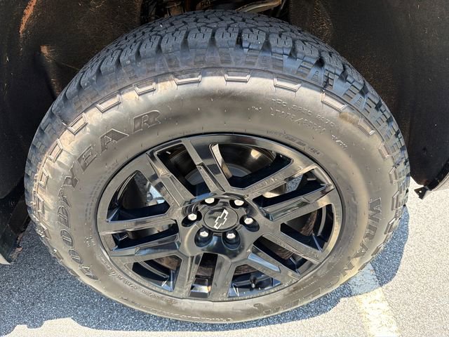 Used 2026 Chevrolet Silverado 1500 LT Trail Boss w/ Safety Package AWD/4WD image 12