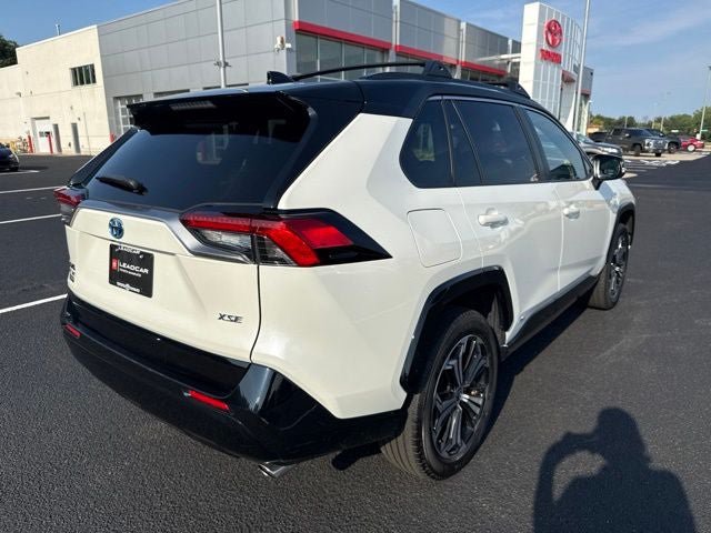 Certified 2021 Toyota RAV4 XSE w/ Weather Package AWD/4WD image 11