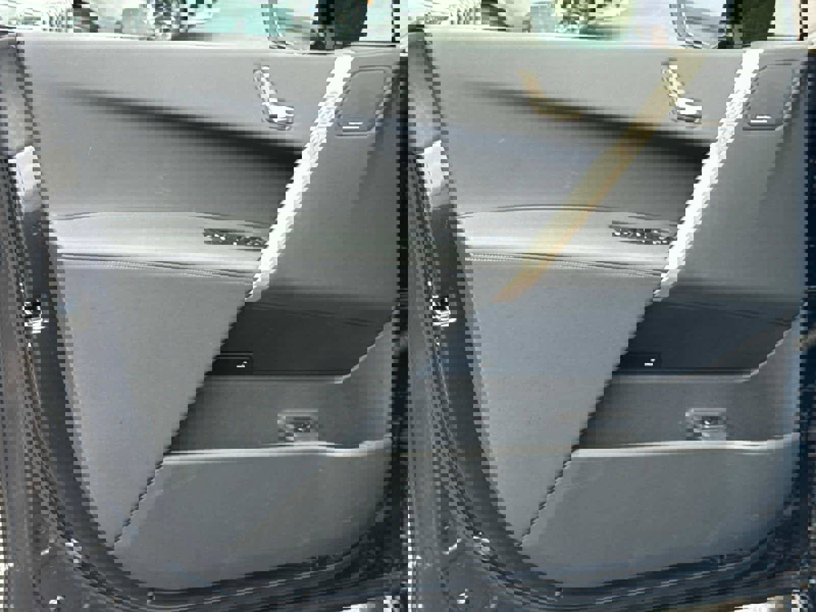 Certified 2025 BMW iX xDrive50 w/ Sport Package image 27