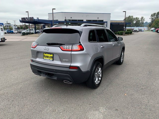 Used 2019 Jeep Cherokee Latitude Plus w/ Comfort/Convenience Group AWD/4WD image 7