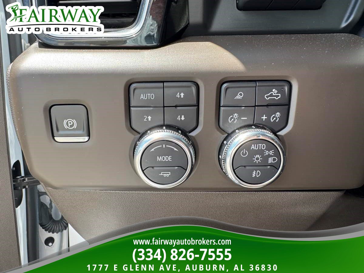Used 2024 GMC Sierra 1500 Denali w/ Denali Reserve Package AWD/4WD image 17