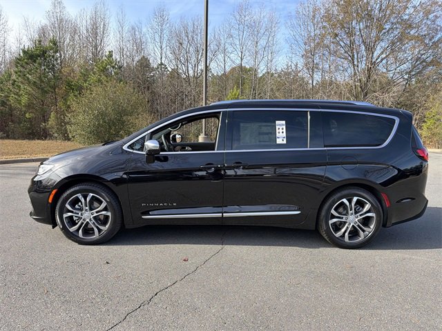 New 2026 Chrysler Pacifica Pinnacle image 10