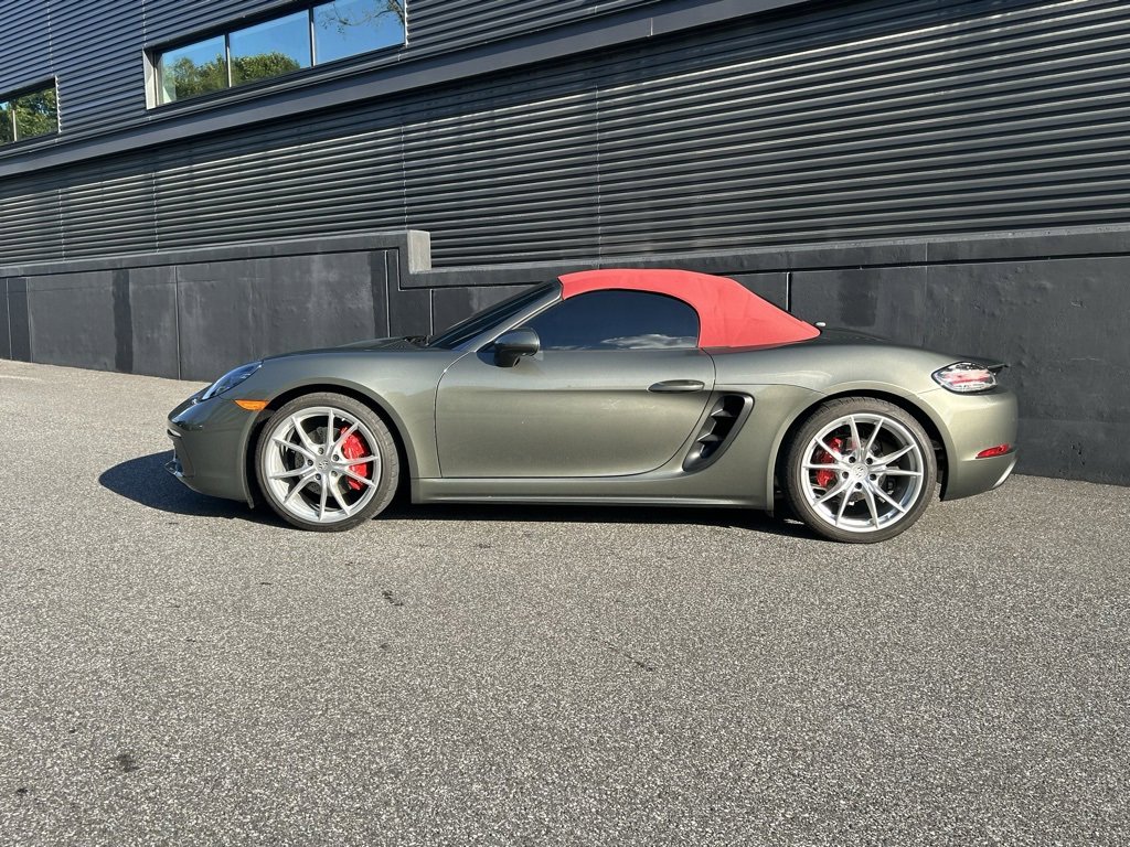 Certified 2024 Porsche 718 Boxster S image 2