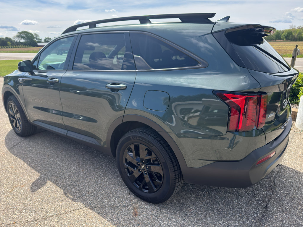 Used 2022 Kia Sorento S AWD/4WD image 9