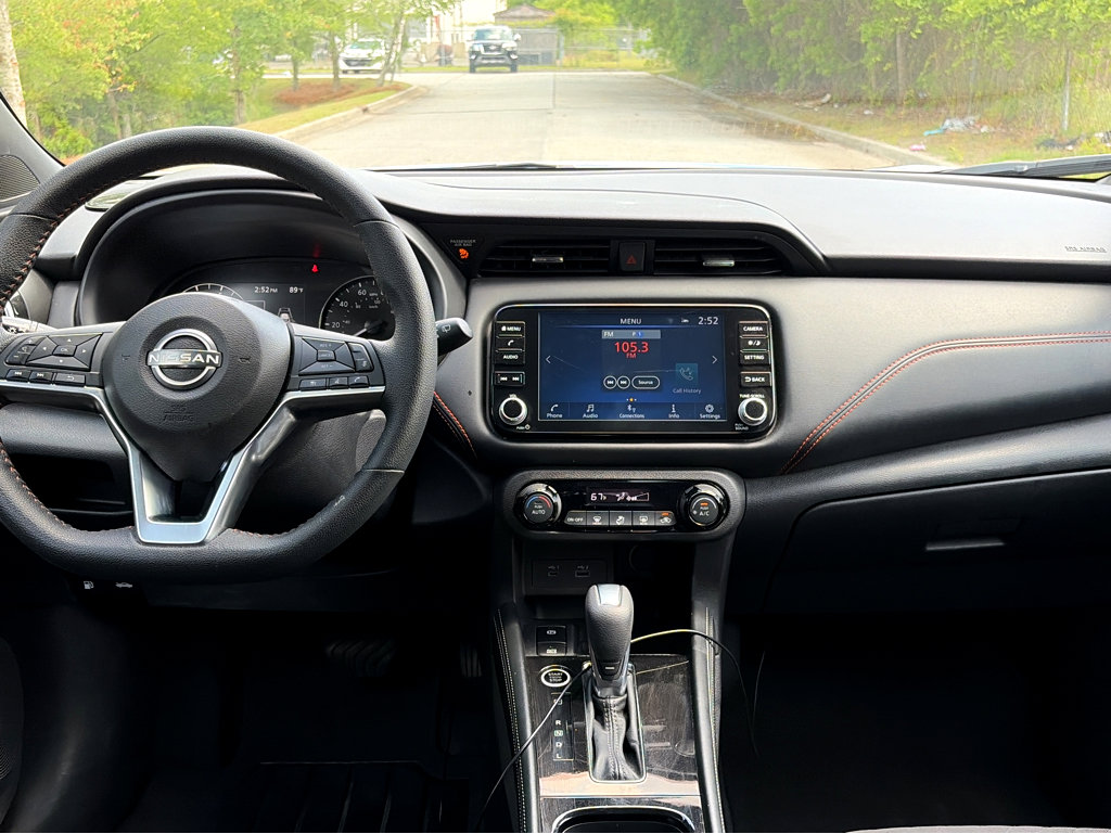 Certified 2024 Nissan Kicks SR FWD image 7
