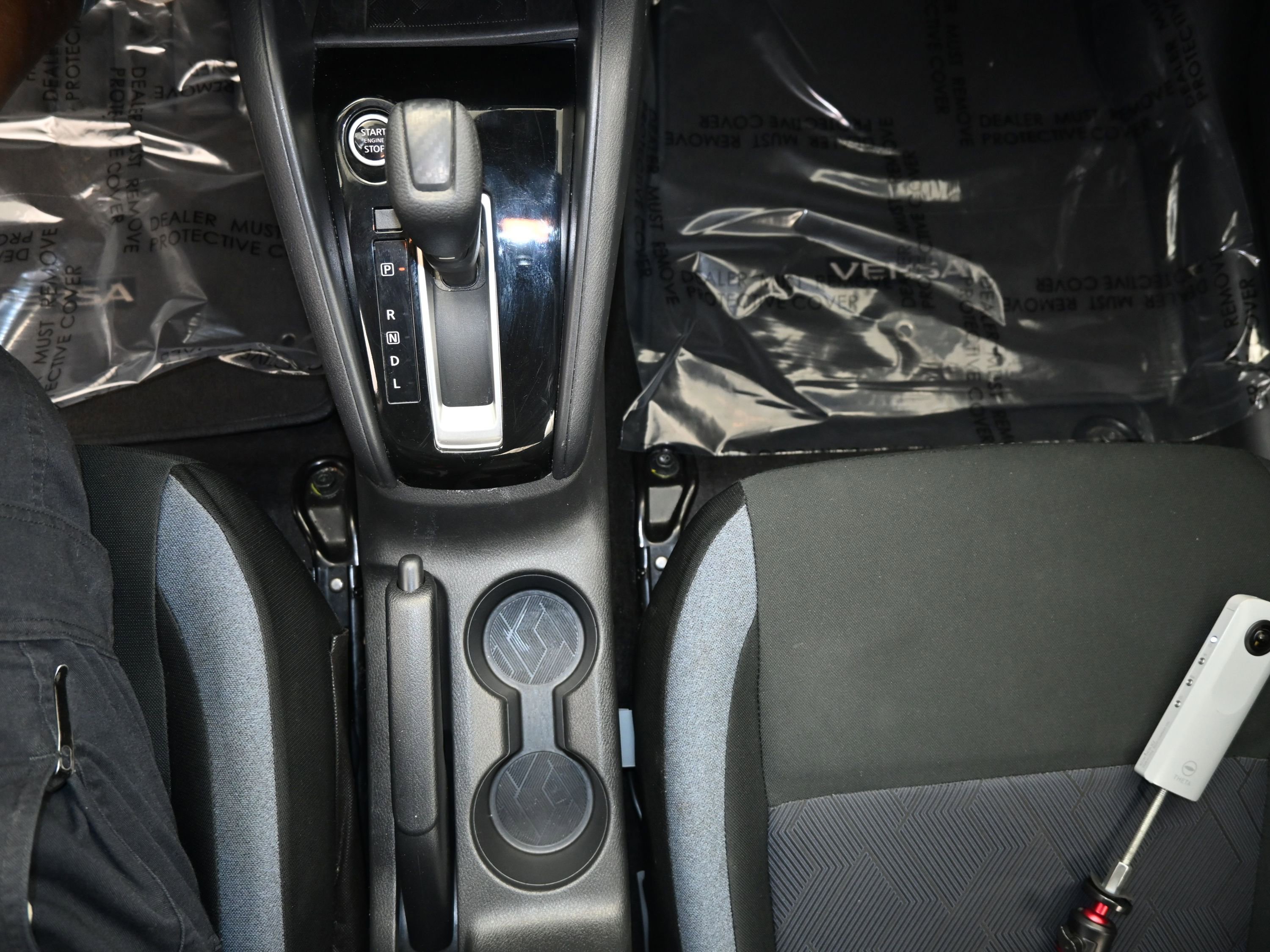 Used 2025 Nissan Versa SV image 16