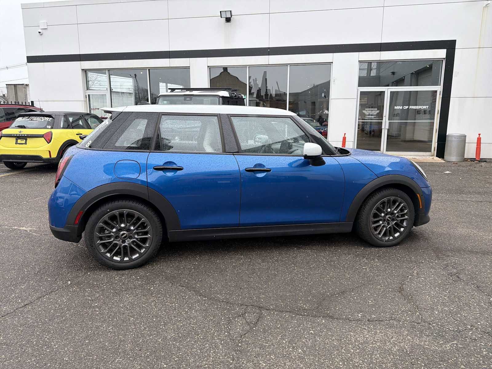 Certified 2025 MINI Cooper S image 7