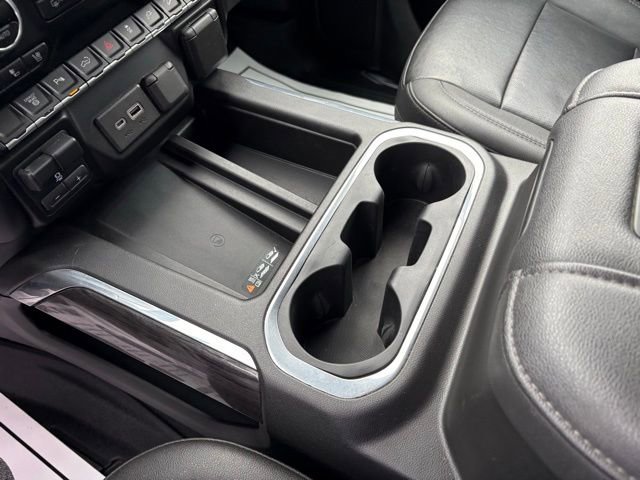 Used 2022 Chevrolet Silverado 2500 LTZ w/ LTZ Convenience Package image 21