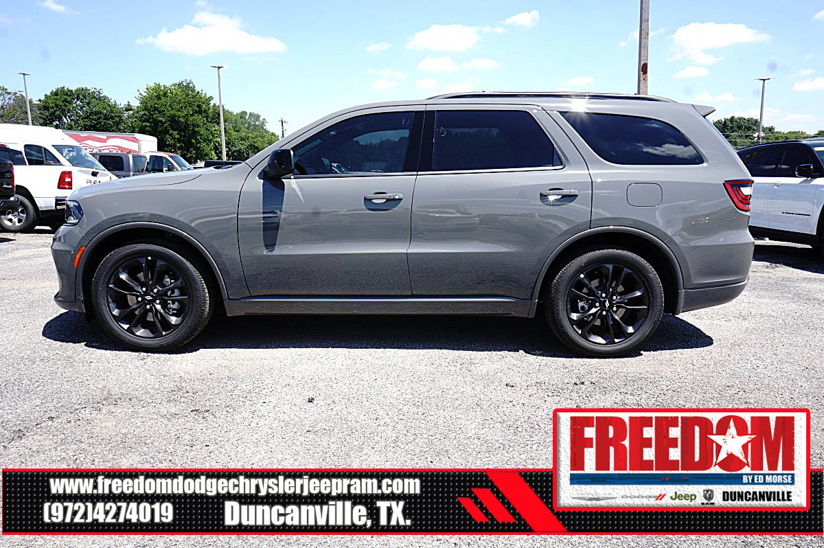 New 2026 Dodge Durango GT w/ Blacktop Package RWD image 2