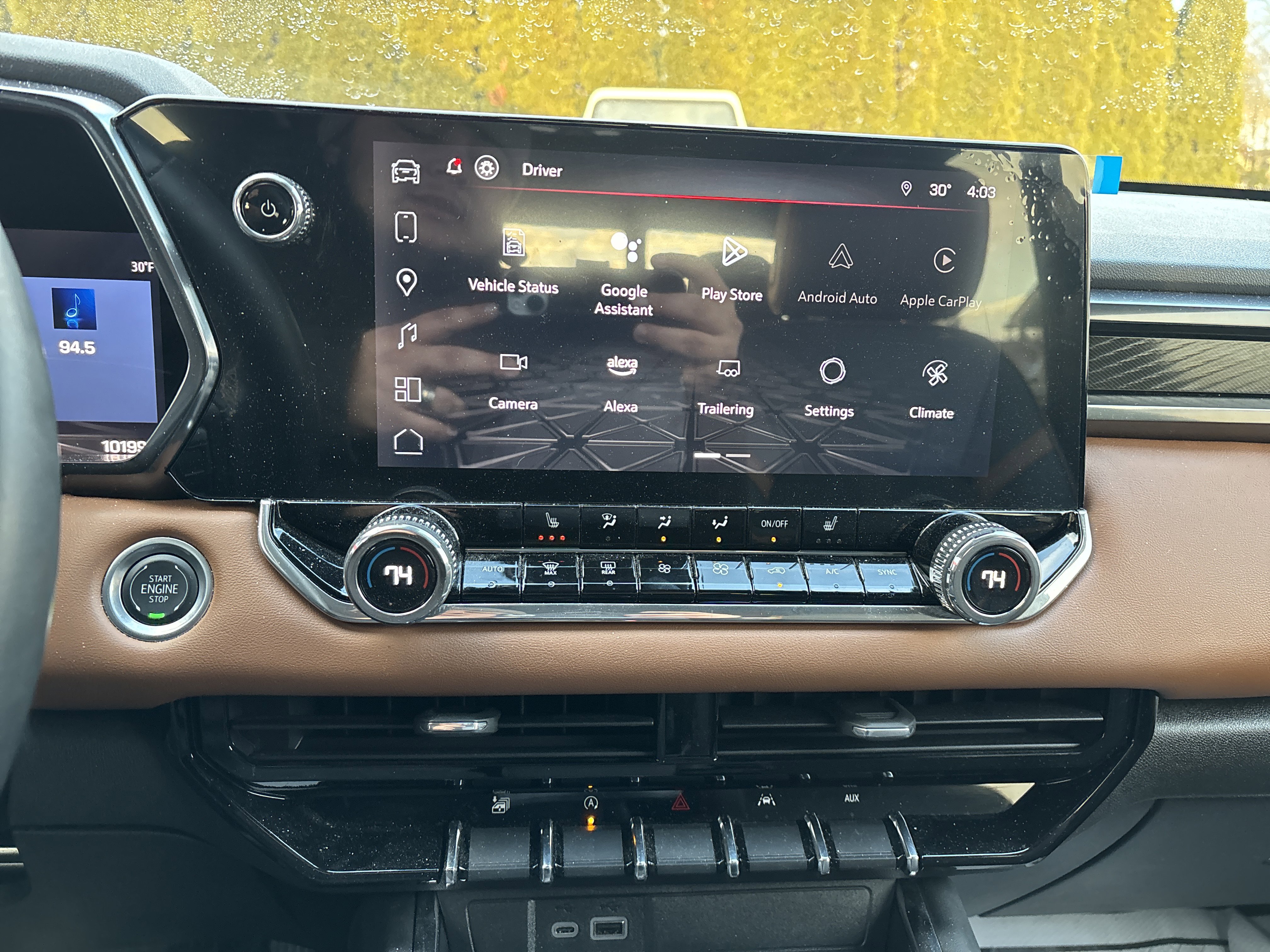 Used 2024 GMC Canyon AT4 image 24