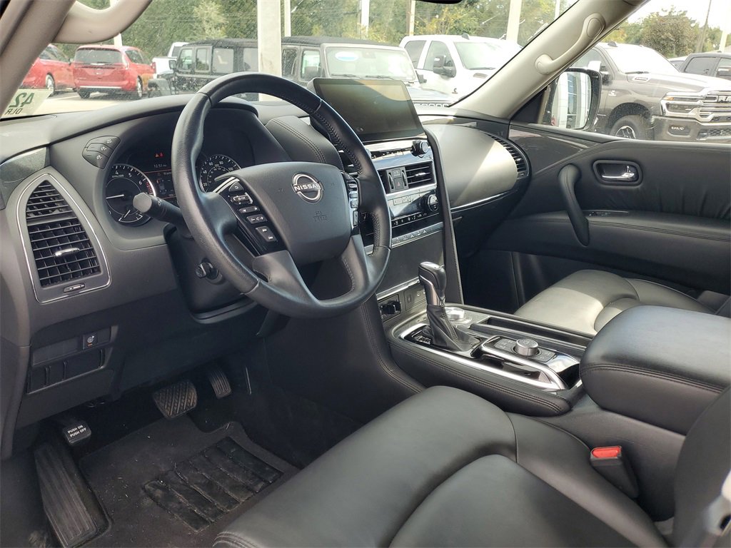 Used 2023 Nissan Armada SV image 12