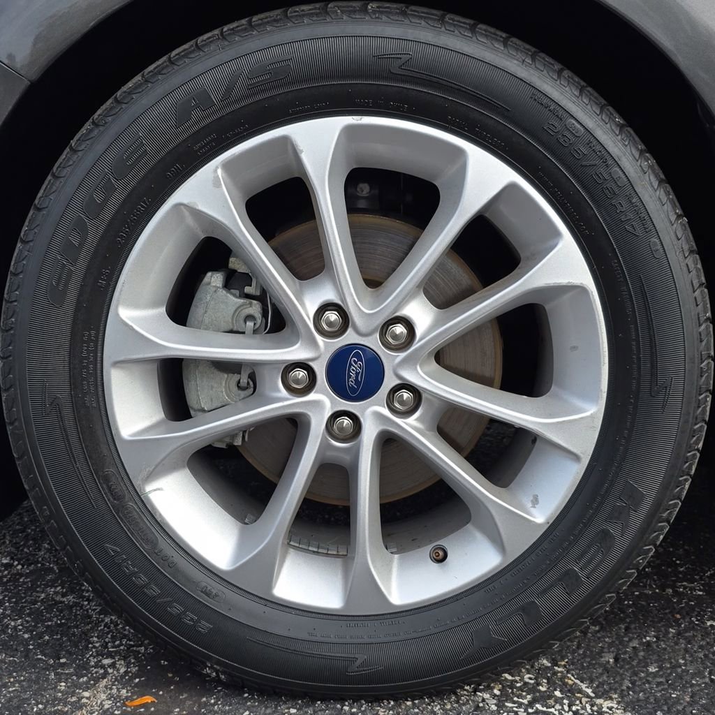 Used 2020 Ford Fusion SE FWD image 43