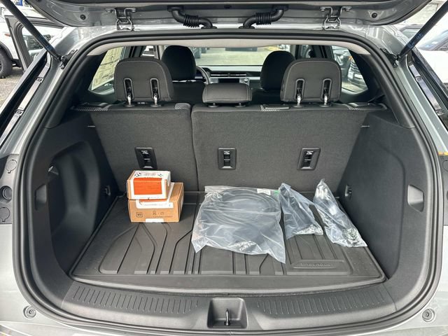 New 2027 Chevrolet Bolt LT w/ LPO, All-Weather Package FWD image 11