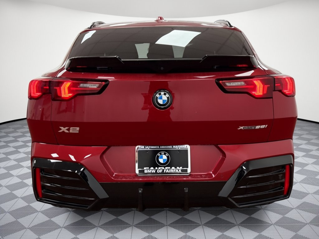 Used 2026 BMW X2 xDrive28i w/ Technology Package AWD/4WD image 11