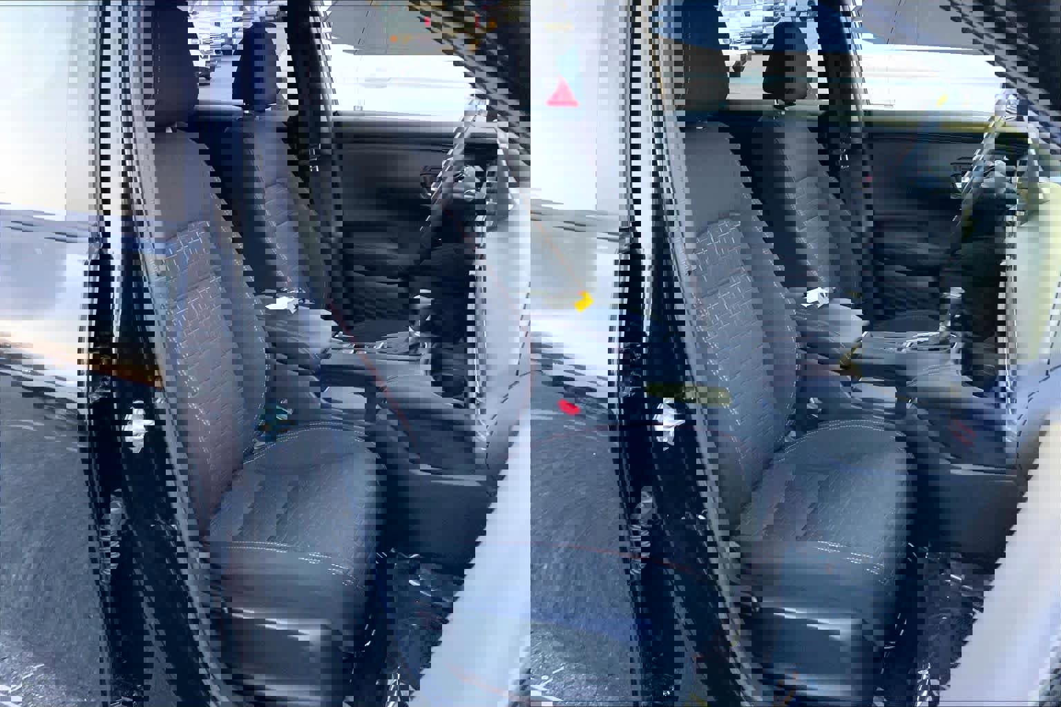 Used 2025 Honda HR-V Sport image 9