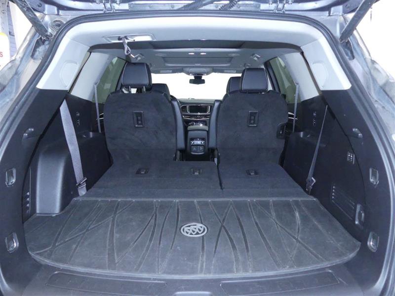 Used 2021 Buick Enclave Avenir w/ Avenir Technology Package image 24