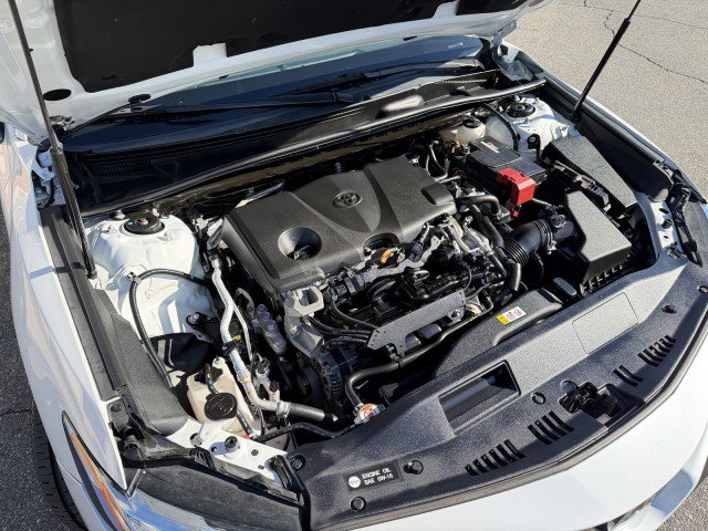 Used 2020 Toyota Camry XSE image 22