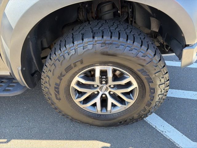 Used 2018 Ford F150 Raptor w/ Equipment Group 802A Luxury AWD/4WD image 27
