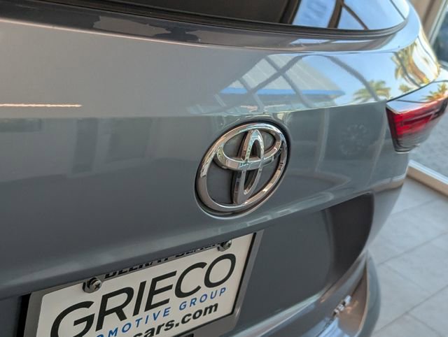 Used 2022 Toyota Highlander XLE FWD image 10