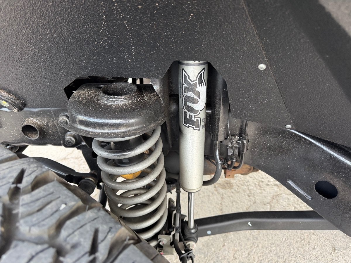 Used 2018 Jeep Wrangler Unlimited Rubicon w/ Connectivity Group AWD/4WD image 52