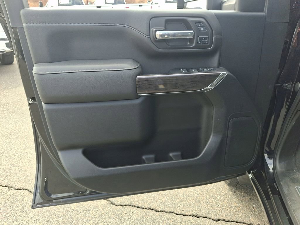 Used 2023 Chevrolet Silverado 2500 LTZ w/ Z71 Off-Road Package image 12