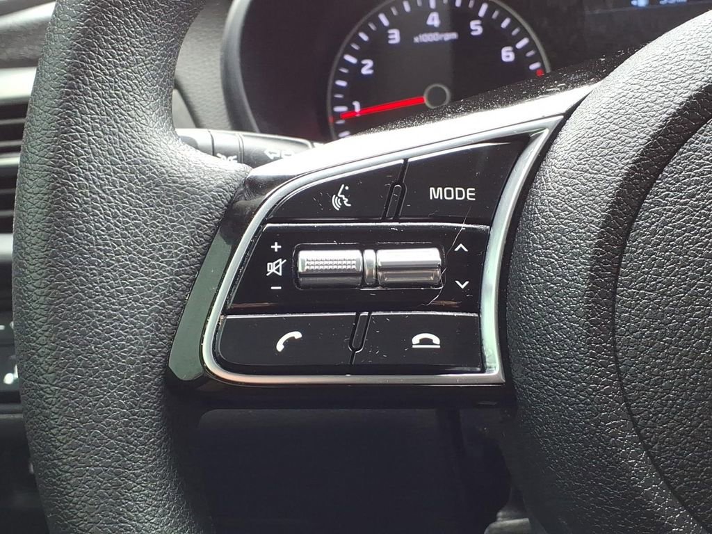 Used 2020 Kia Optima LX FWD image 29