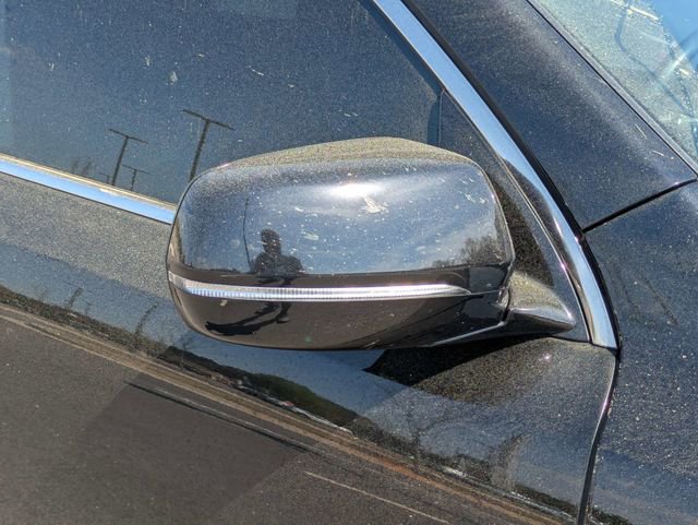 Used 2020 Acura MDX FWD image 12