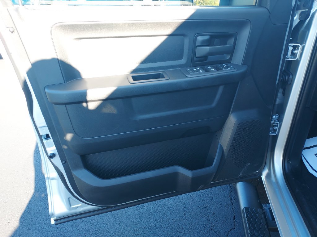 New 2027 RAM 2500 Tradesman AWD/4WD image 12