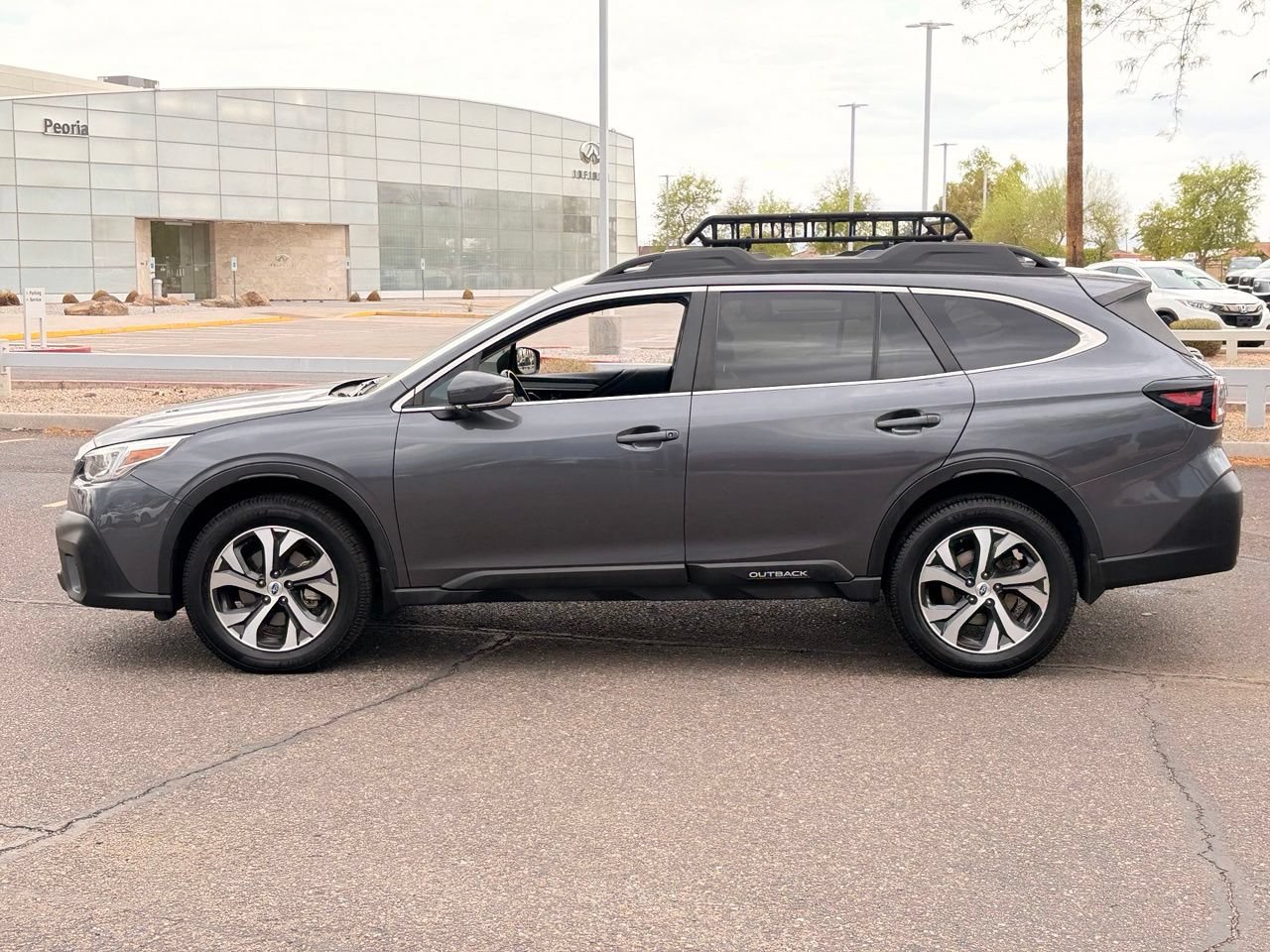 Used 2020 Subaru Outback Limited w/ Popular Package #2 AWD/4WD image 3