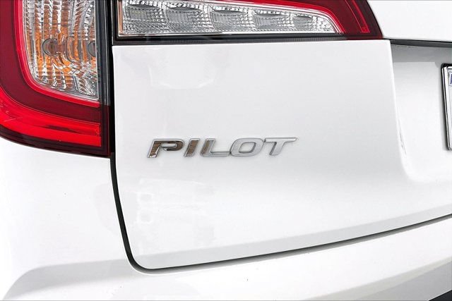 Used 2021 Honda Pilot Touring image 31