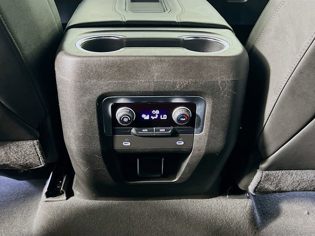 Used 2021 Chevrolet Tahoe LT image 26