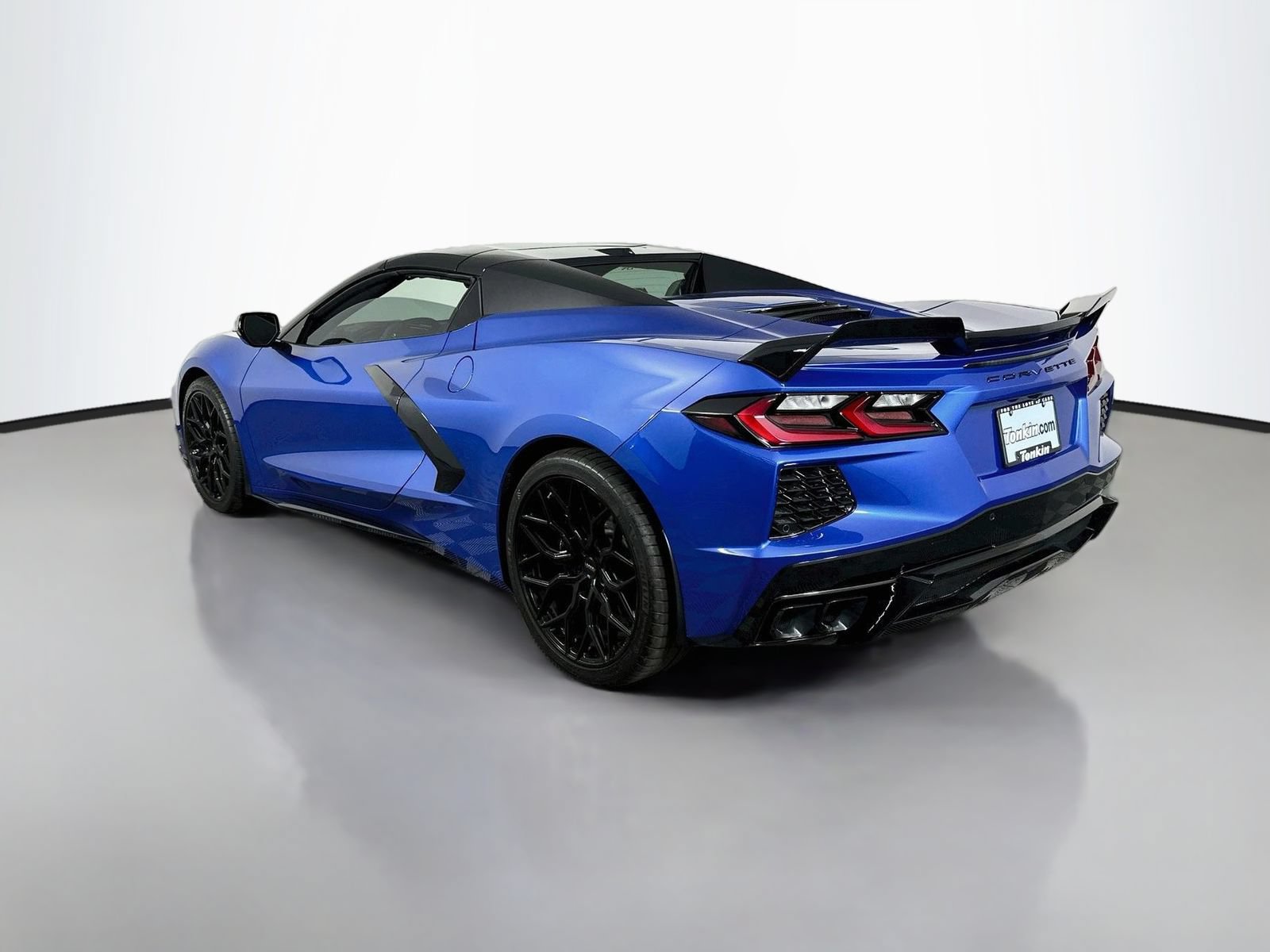 Used 2023 Chevrolet Corvette Stingray Premium Conv w/ Z51 Performance Package RWD image 6