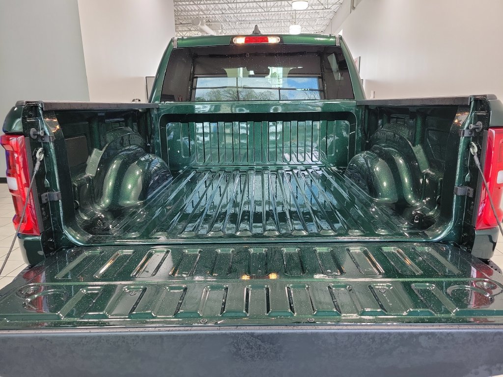 New 2026 RAM 1500 Big Horn AWD/4WD image 8