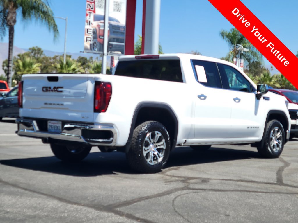 Used 2026 GMC Sierra 1500 SLT RWD image 4
