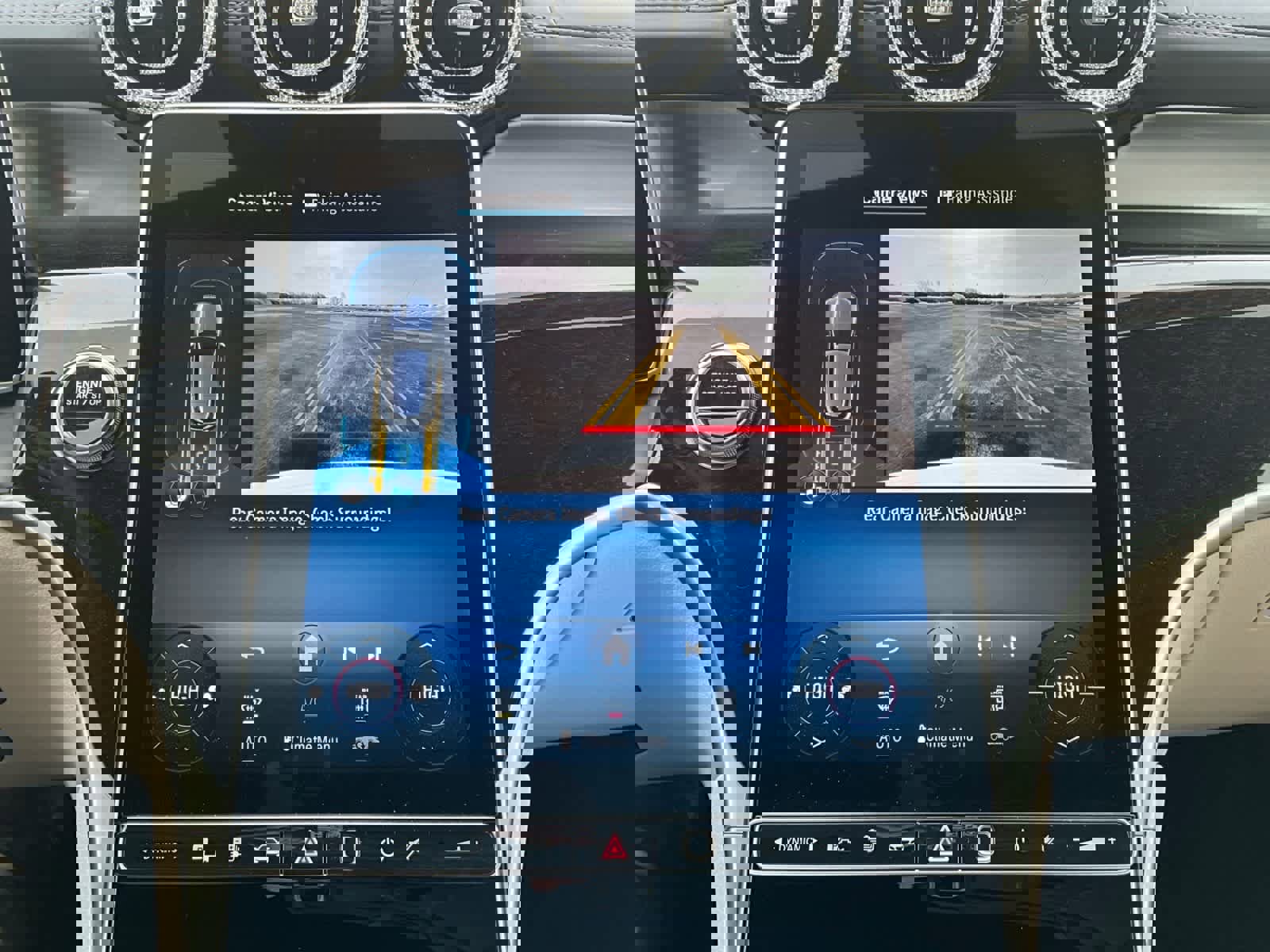 Used 2025 Mercedes-Benz GLC 350e 4MATIC image 24