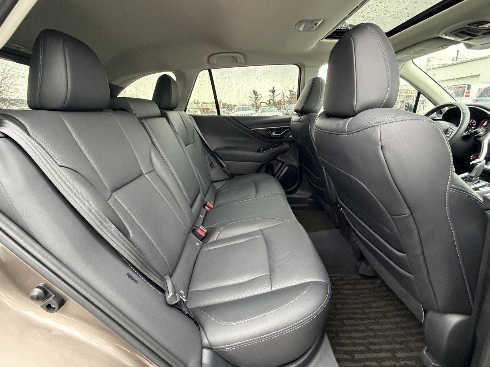 Used 2024 Subaru Outback Limited image 35