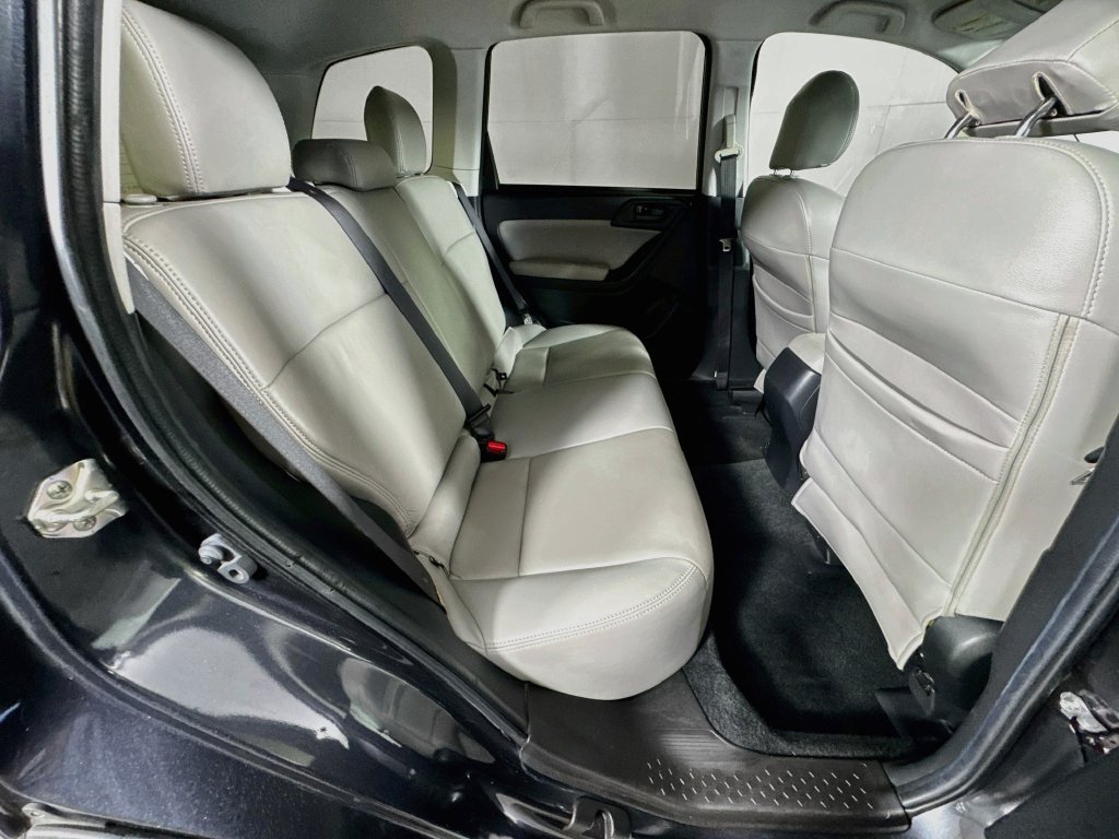 Used 2018 Subaru Forester 2.5i AWD/4WD image 31