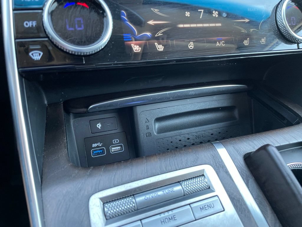 Used 2024 Genesis GV80 3.5T w/ Prestige Package AWD/4WD image 19